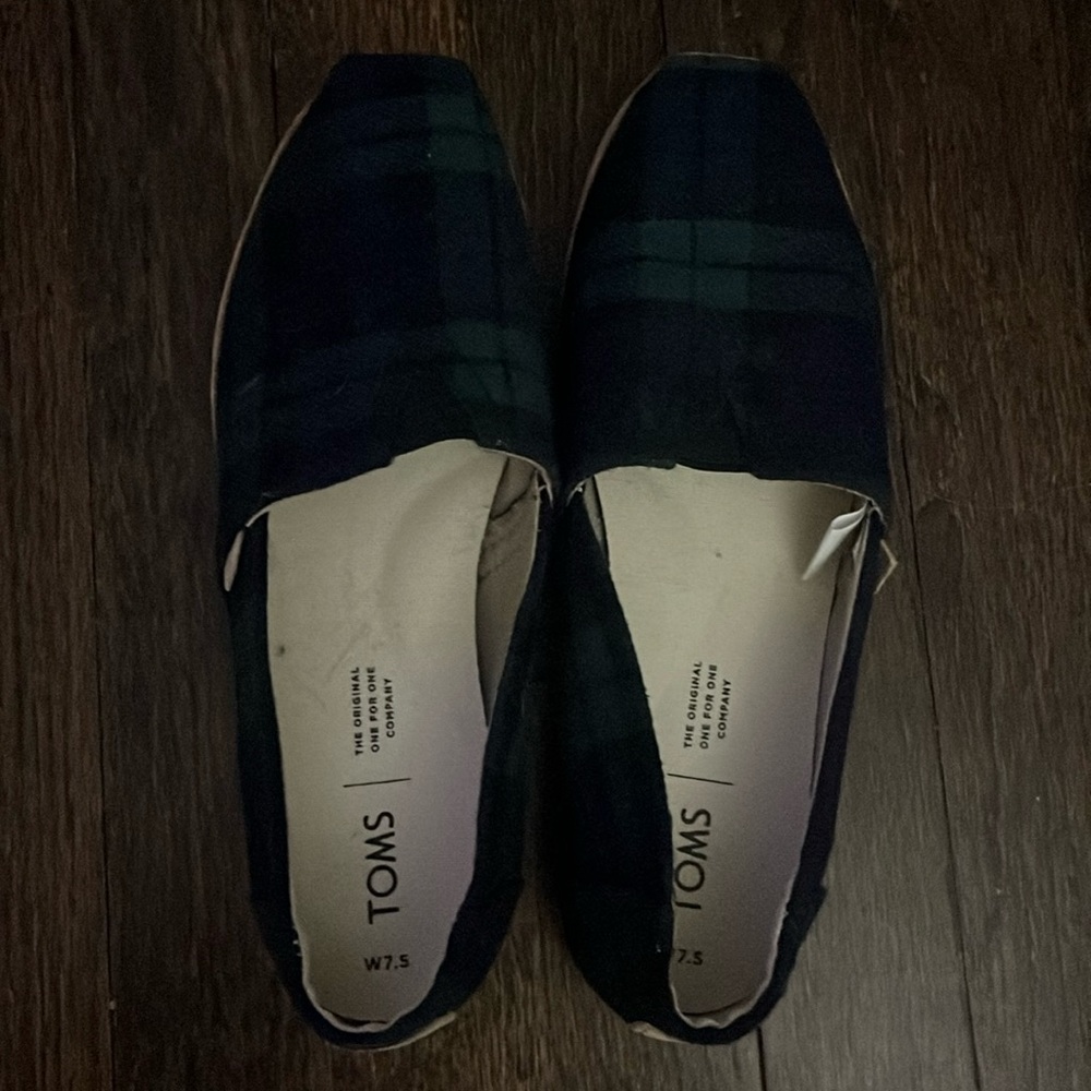 Plaid TOM’s worn once